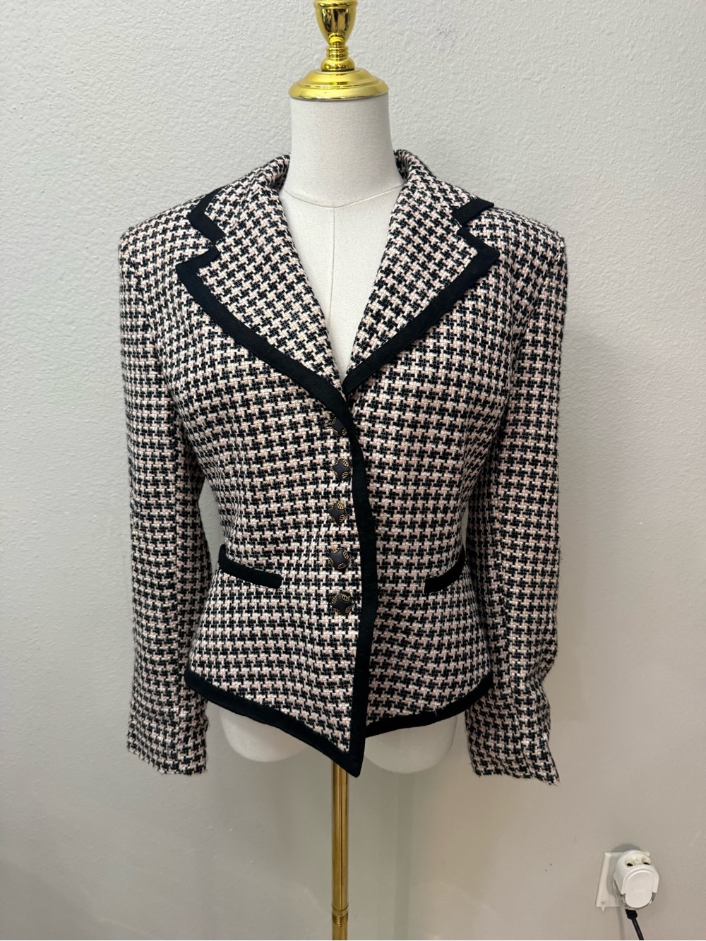 Vintage Howard Wolf Dallas Pink Black Tweed Blazer Jacket Size 8 Made USA